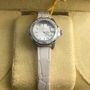 Invicta White Silicone Band Women's Watch *NEW*